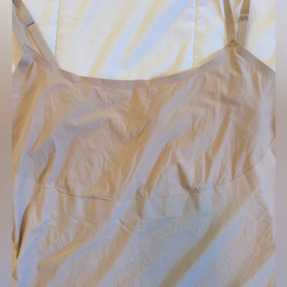 SPANX Camisole sz L - Picture 2 of 9